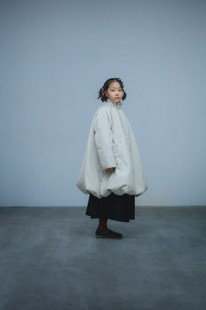 Puffy Long Coat in Beige 221-033 (Delivery by end of August 2023)