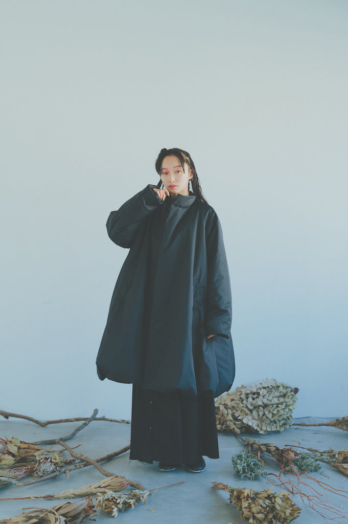 Puffy Long coat in Black 221-033 (Delivery by end of August 2023)