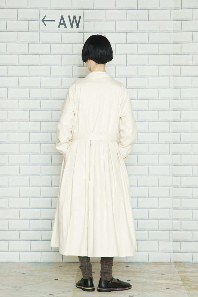 DINA - Soft cotton twill in Ivory