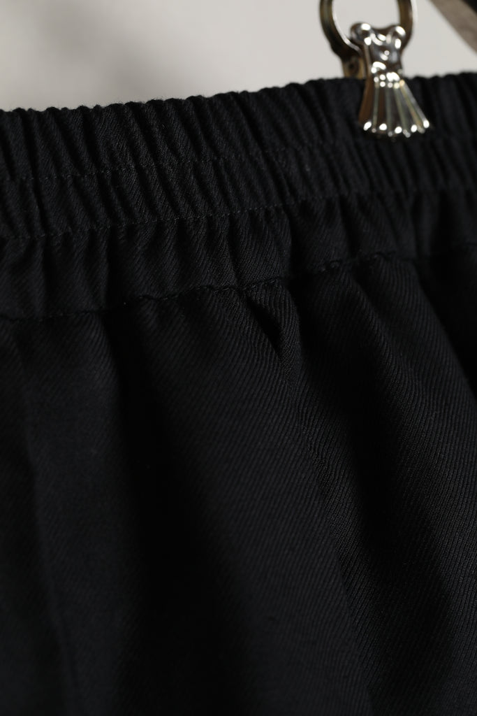 SOLANGE - Soft cotton twill in Black