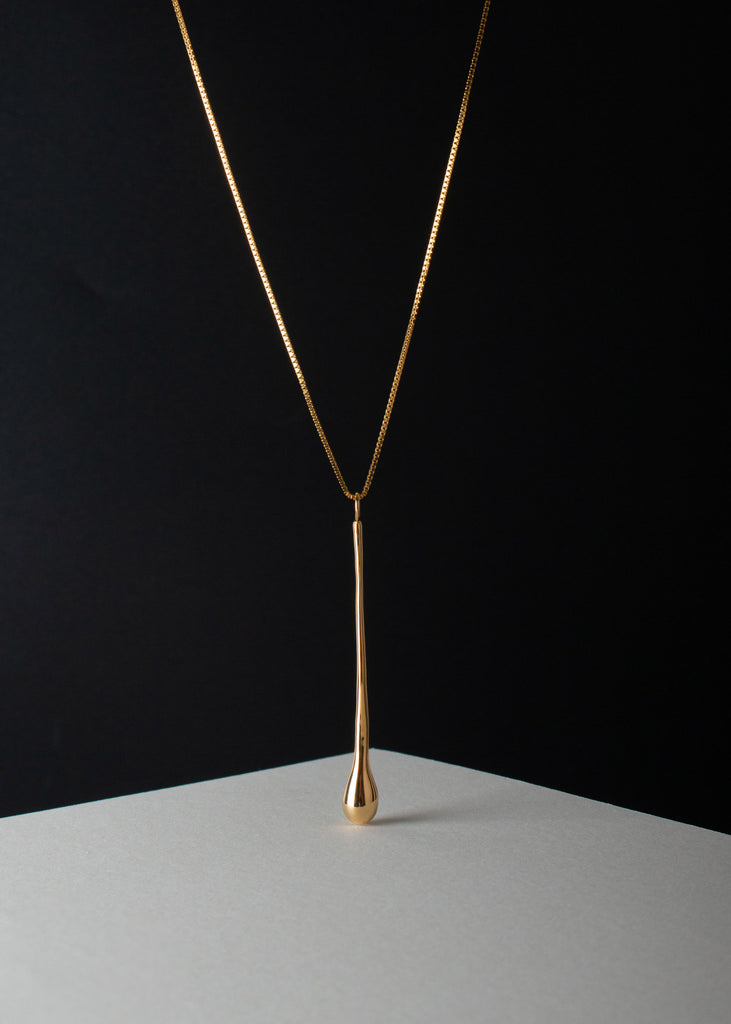 CRACK ON TEARS Necklace in Gold